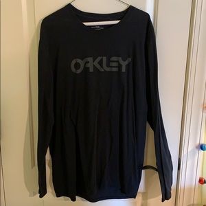 Oakley long sleeve tee